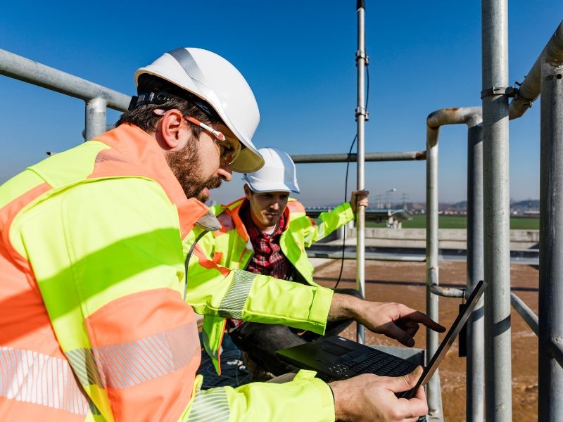 Como escolher uma empresa de engenharia para realizar o seu Projeto de Estação de  Tratamento de Efluentes